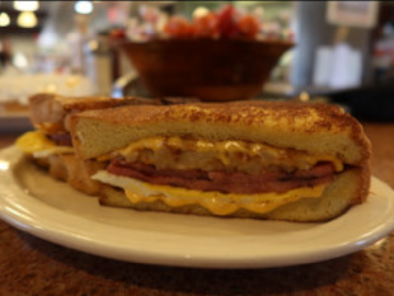 Sand Castle Diner food photos